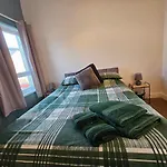 Cozy Corner - 2 Bedroom Apartment