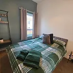 Cozy Corner - 2 Bedroom Apartment